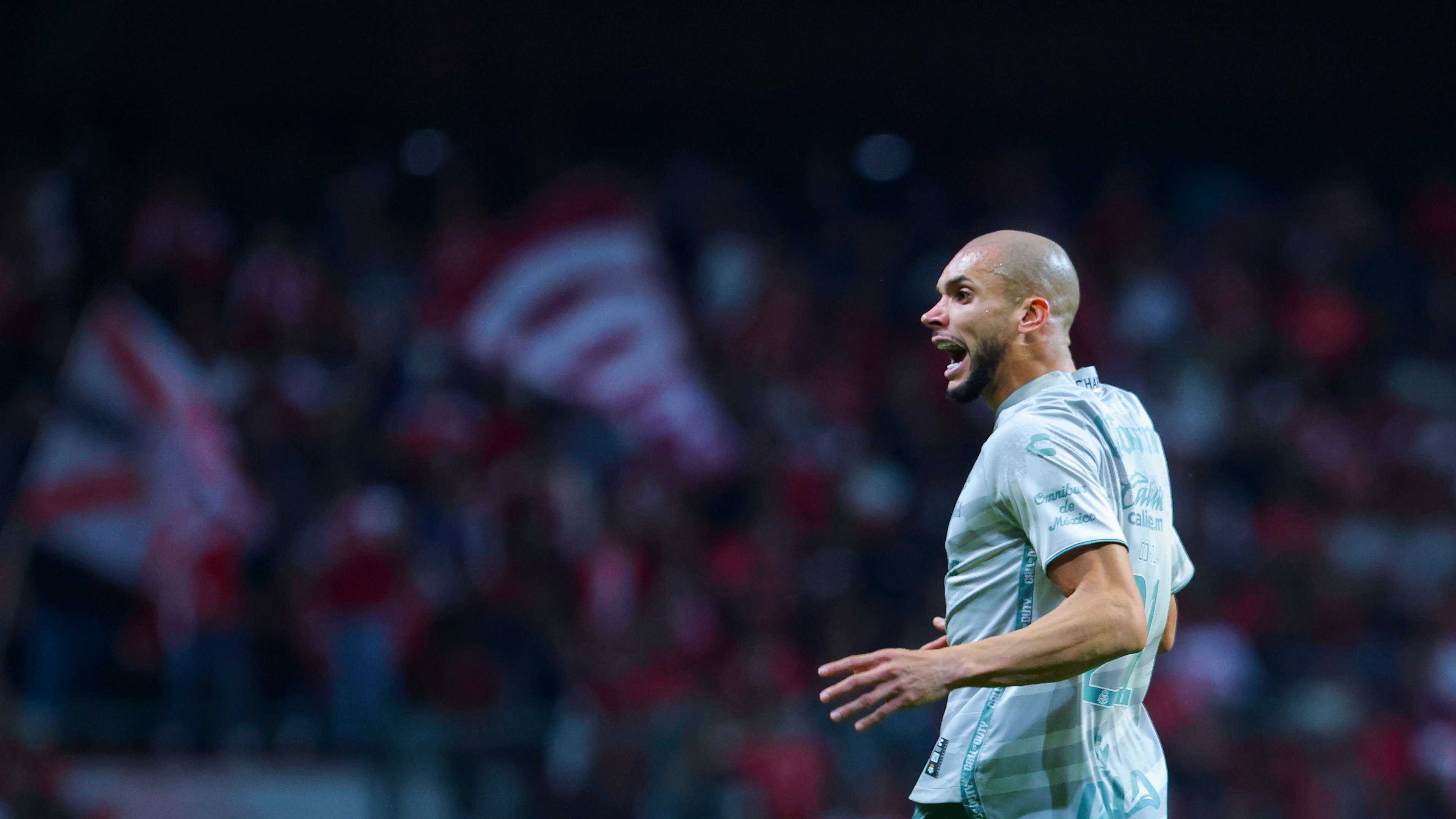 本泽马或加盟利雅得新俱乐部 沙特转会市场再掀波澜